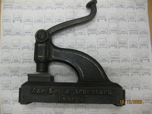 Lochstanze von zaeckel und - lochstanze,