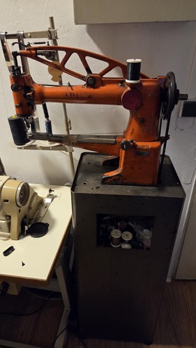 Adler schuhmacher nähmaschine - adler, schuhmacher-nähmaschine