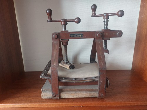 Mebus pilot sohlenpresse - mebus,