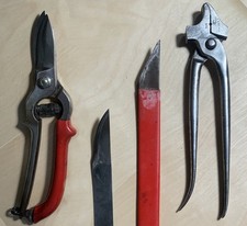 E A Berg 502 Pliers, Schuster